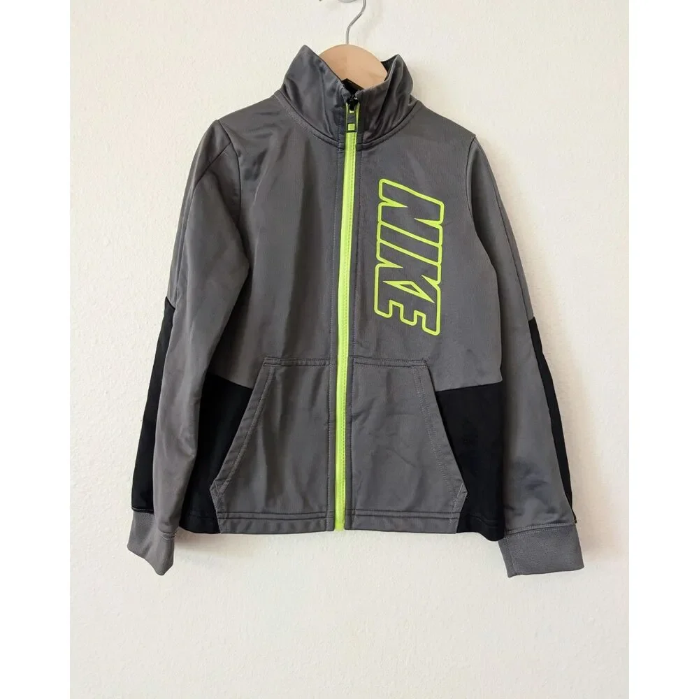 Nike boys gray